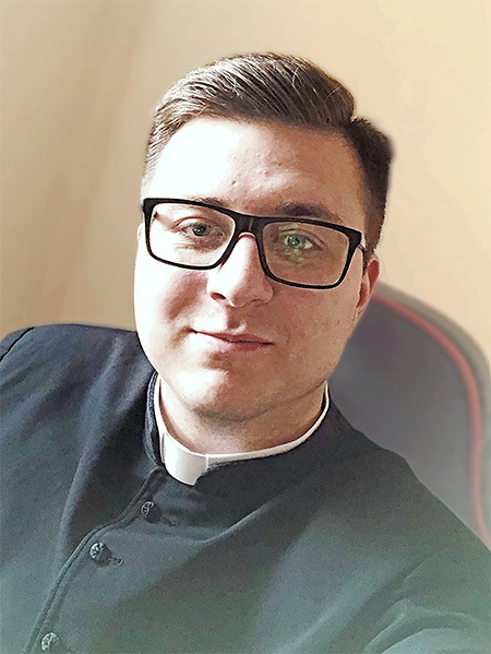 Кл. Андрэй Юхнік - навучэнец 5 курса Гродзенскай вышэйшай духоўнай семінарыі Кл. Андрэй Юхнік - навучэнец 5 курса Гродзенскай вышэйшай духоўнай семінарыі